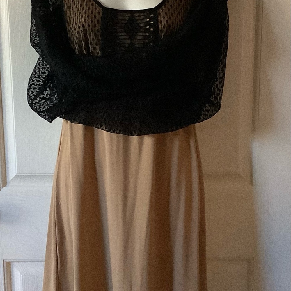 Pretty Feminine Dress, Studio M, Black dress, size large - Picture 7 of 14